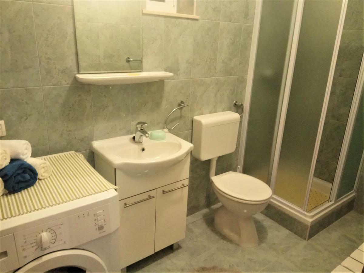 Countryside Vacation House Vitez Babino Polje Kültér fotó
